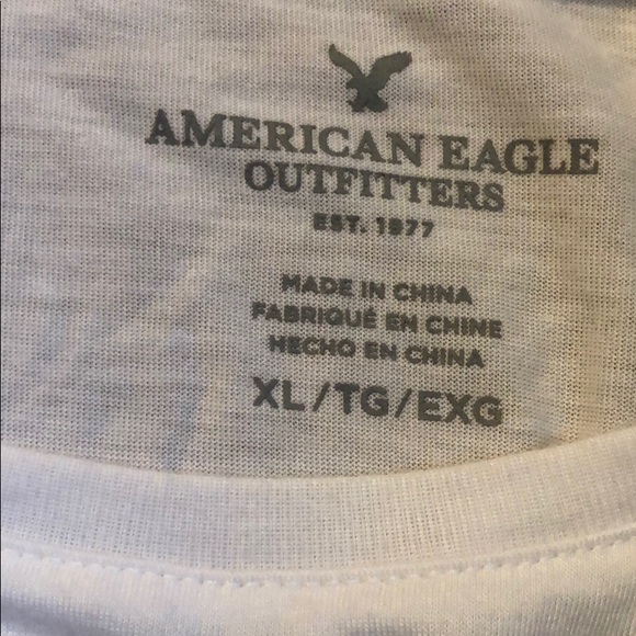 American Eagle T-Shirt - Picture 3 of 3